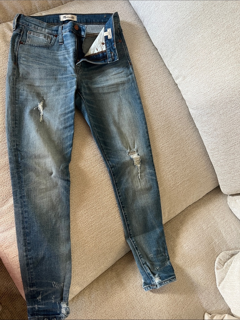 Madewell Womens Skinny Distressed Jeans — Blue Wash.. worn once